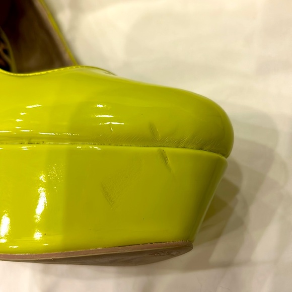 Charlotte Russe - BNWOT Platform Stilettos in Chartreuse - Picture 7 of 8